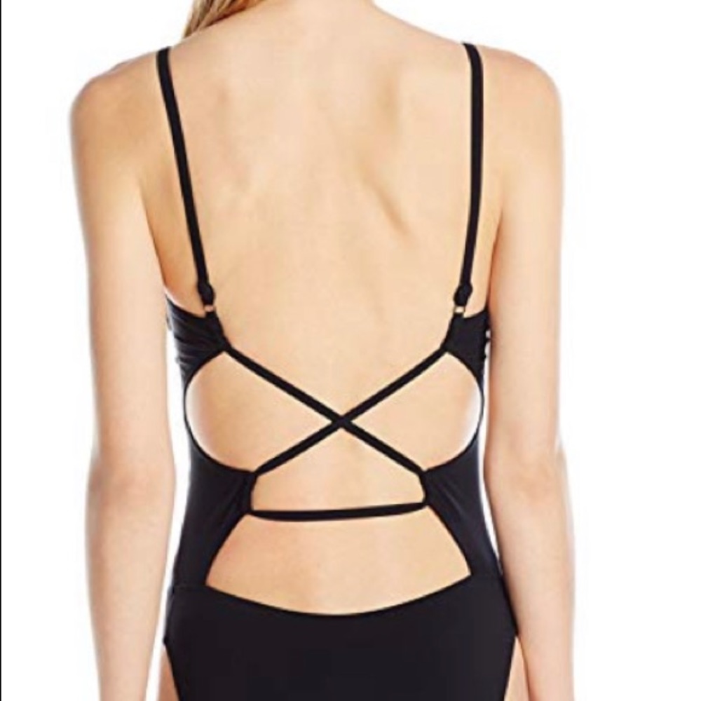 GOTTEX. Rose One Piece Black Swimsuit NWOT🌹 - Picture 3 of 4